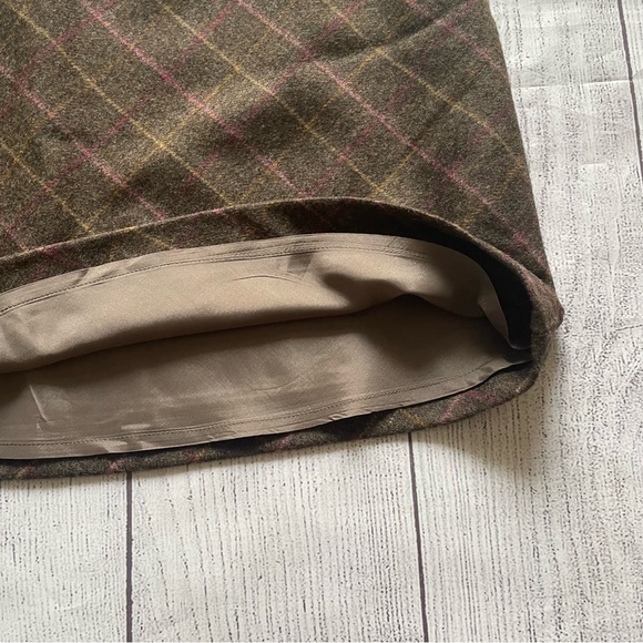 J Crew Brown Plaid Lined 100% Wool Skirt Size 12 - Picture 6 of 7